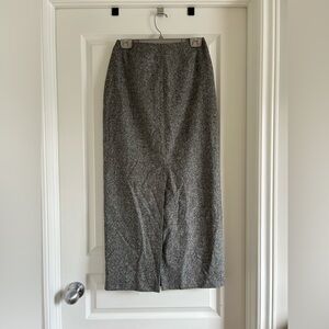 Dana Buchman Wool and Cashmere Grey Skirt - Size 8 (fits like a small)